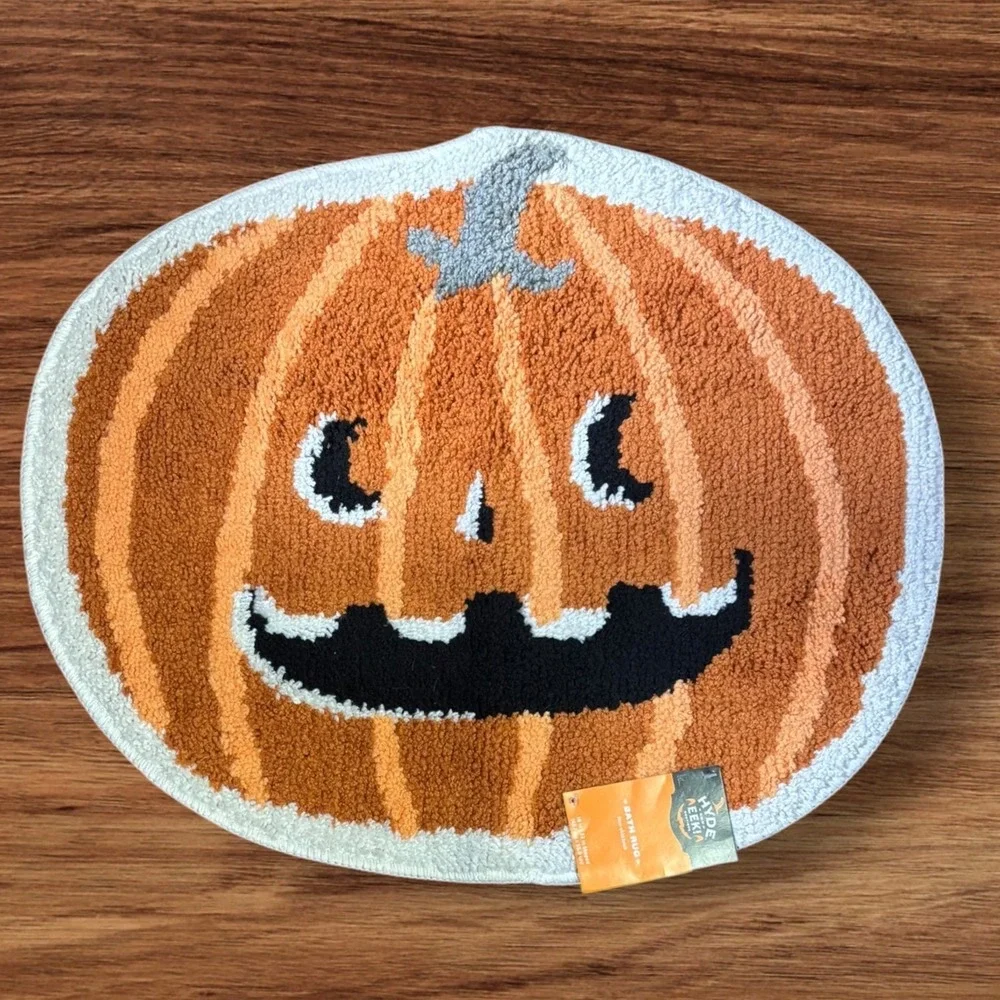 Hyde and Eek Halloween Jack O'Lantern Pumpkin Bath Rug 18x22 Orange Spooky